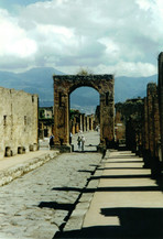 [Arch in Pompeii]