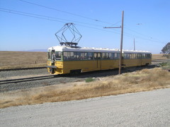 Key Articulated Unit 182 Departing for Gum Grove