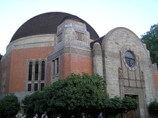 [Jewish synagogue]