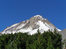 [Close-Up of Mt. Hood's Eastern Face]